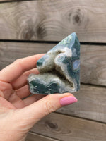 Load image into Gallery viewer, Moss Agate stunning super druzy unique towers💚✨
