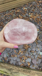 Load and play video in Gallery viewer, Stunning chunky Rose Quartz bowl
