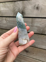 Load image into Gallery viewer, Moss agate druzy tower 💚✨✨✨
