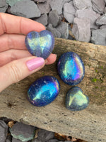 Load image into Gallery viewer, Aura Lapis Lazuli mini hearts and small palms 💙✨✨✨
