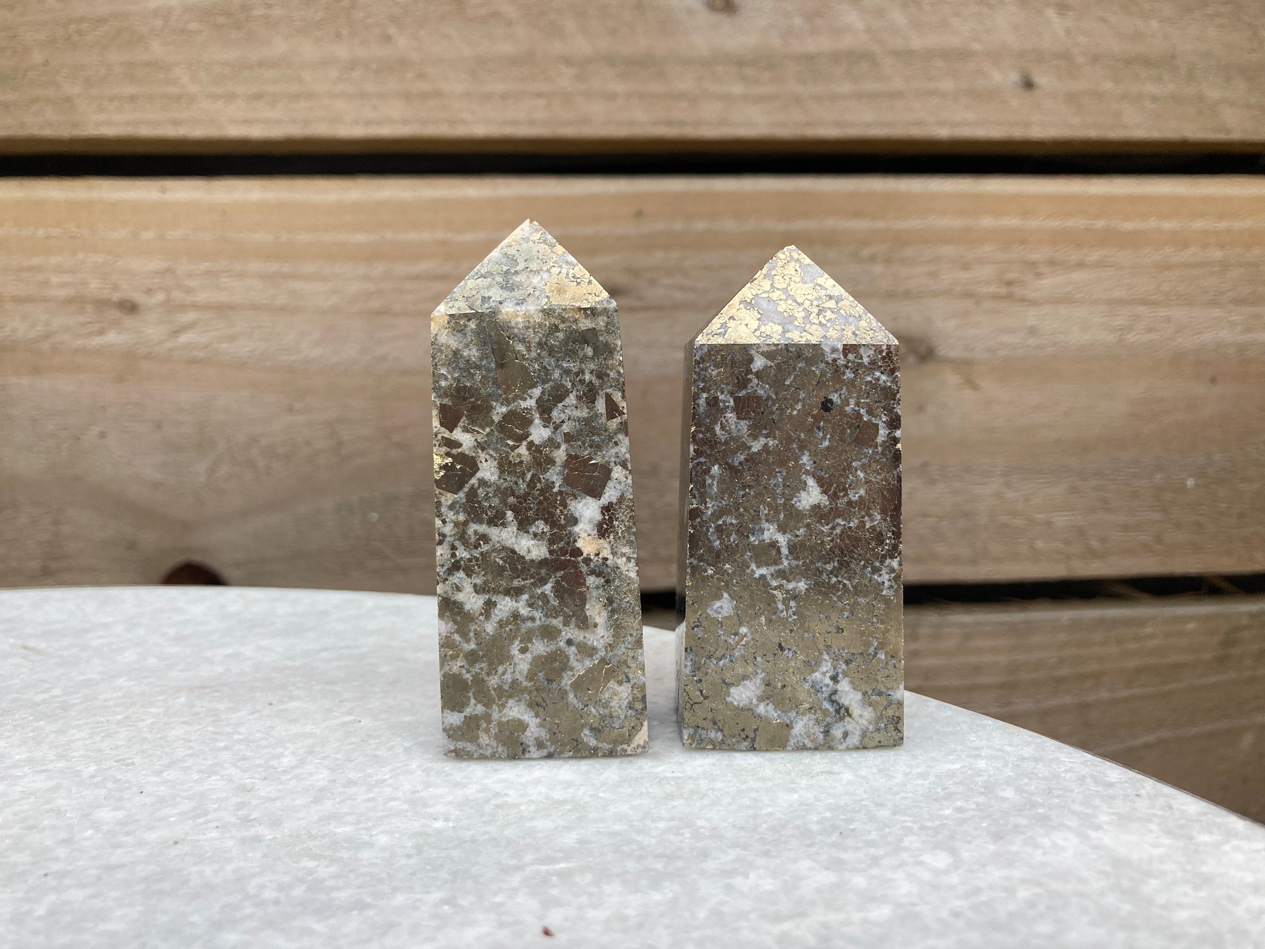 Stunning Pyrite and Calcite mini towers 💛✨