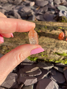 Mini Fire Quartz points