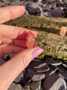 Mini Fire Quartz points