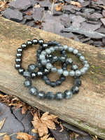 Load image into Gallery viewer, Herkimer 🤍 Labradorite 💙 Shungite 🖤 Hematite 🖤 bracelets
