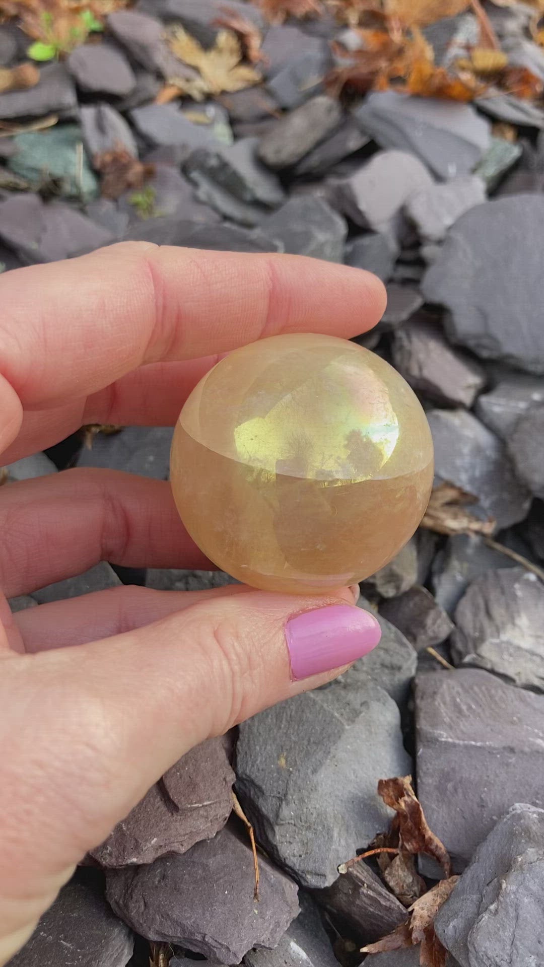 Stunning Honey Calcite spheres 💛✨