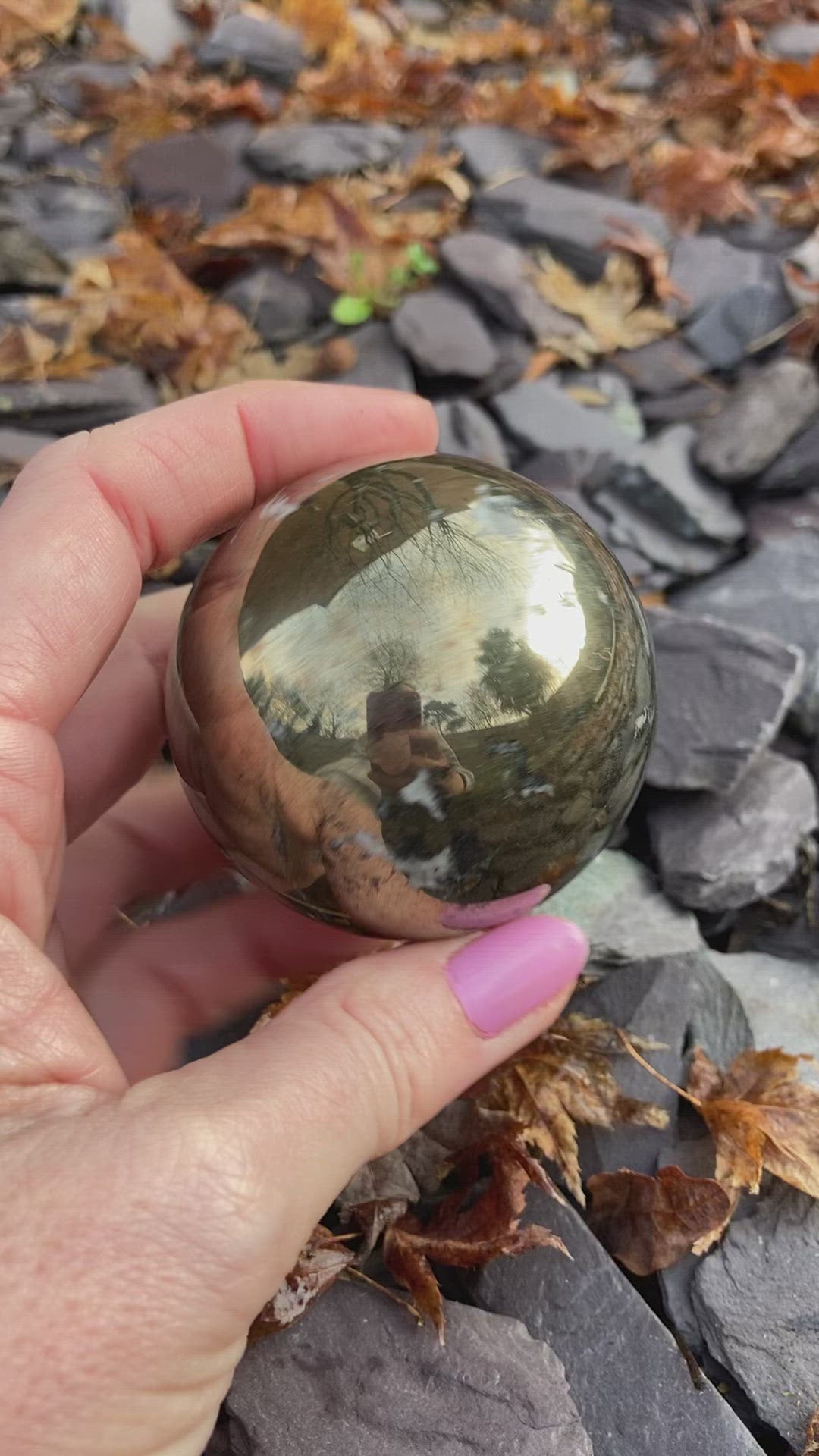 Stunning Chalcopyrite sphere 💛✨